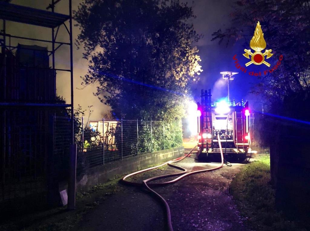 Explosión en fábrica de fuegos artificiales deja 5 muertos en Italia