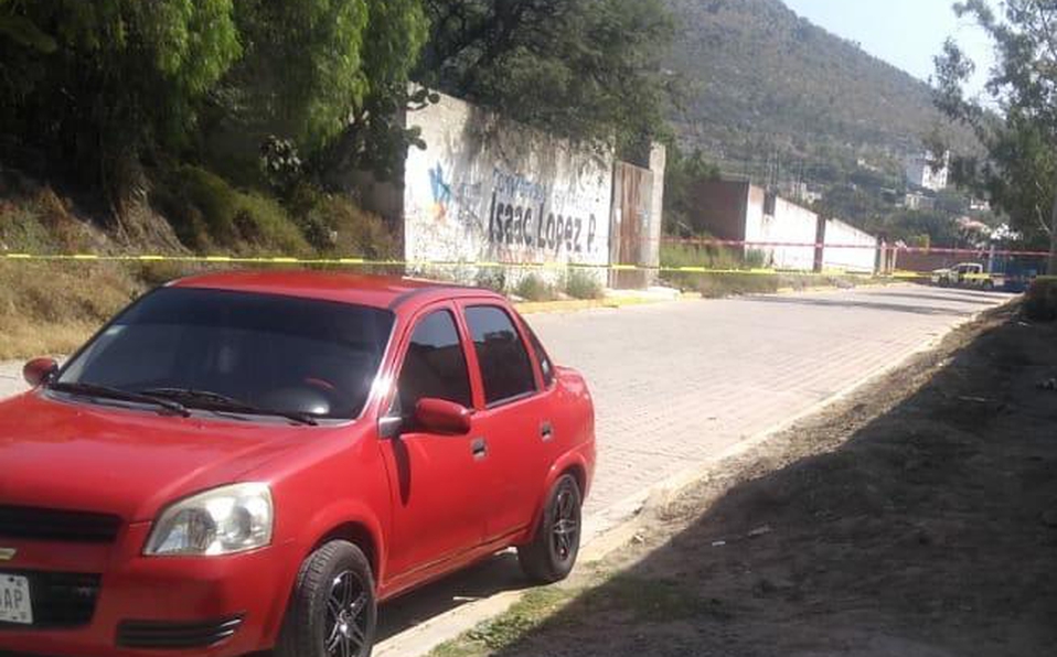 Encuentran un cuerpo semicalcinado y embolsado en Puebla