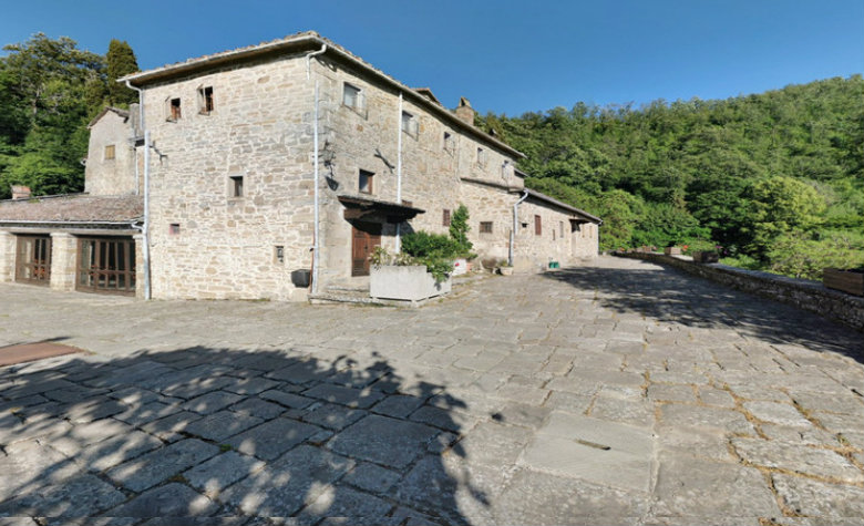 Cierran convento con más de 400 años de existencia porque la madre superiora se enamoró
