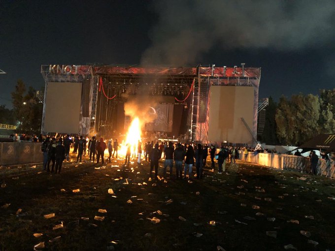 Cancelan Knotfest tras sobrecupo y protestas con fuego