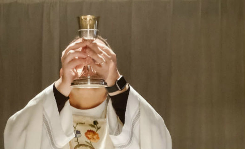 Proponen crear Registro de Sacerdotes que son Agresores Sexuales en CDMX