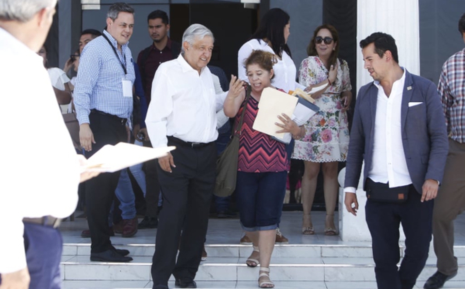 AMLO pospone reunión con padres de Guardería ABC