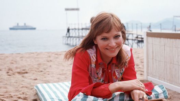 Murió Anna Karina, musa de Jean-Luc Godard e icono de Nouvelle Vague