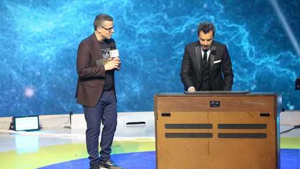Eugenio Derbez dona un 'órgano' al Teletón 2019