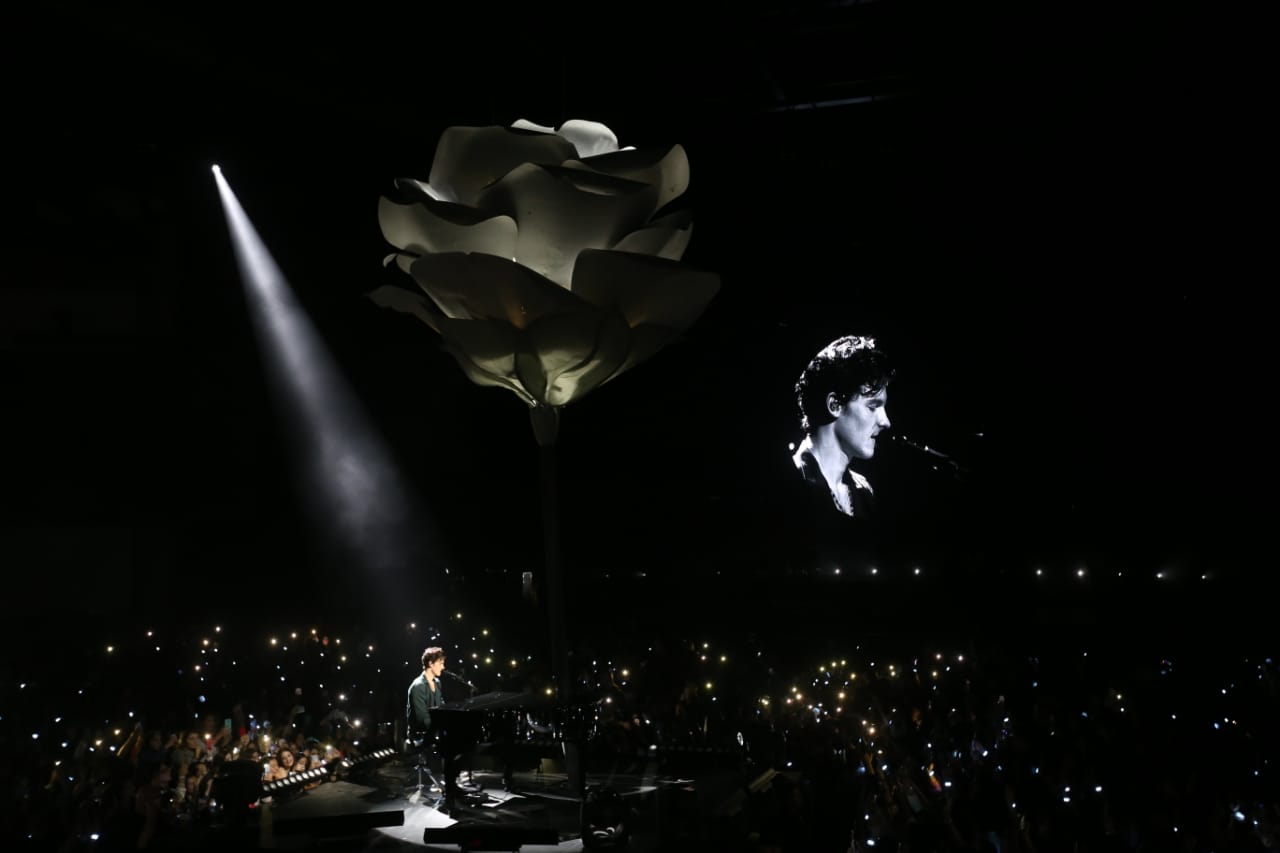 Recibe Shawn Mendes regio cariño