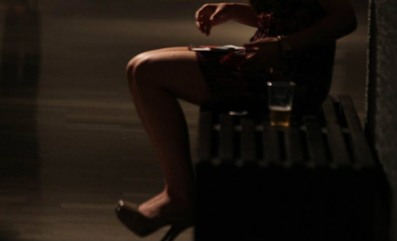 Transexual abusa y roba a hombres 'alcoholizados' en CDMX; detienen a 'Ramona'