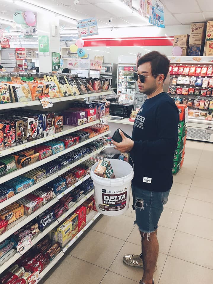 Tailandeses enfrentan creativamente prohibición de bolsas de plástico