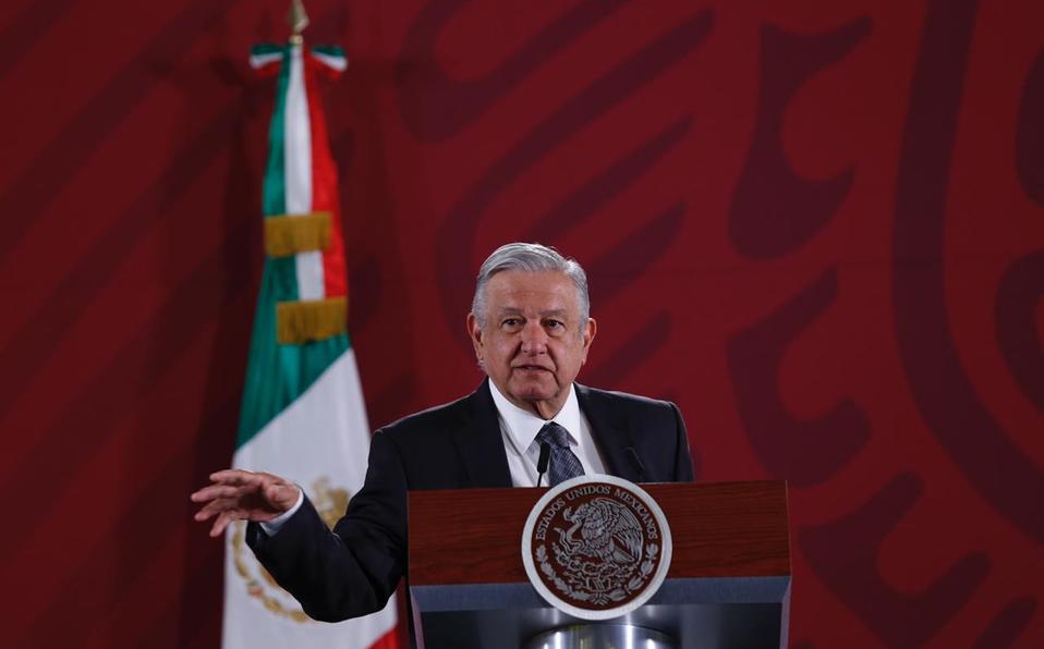 Funcionarios deben renunciar en octubre si quieren participar en elección: AMLO