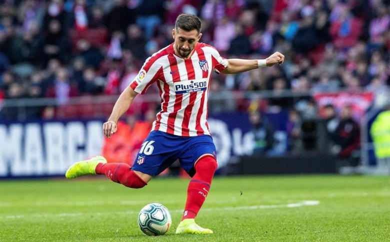 Héctor Herrera es convocado para jugar la Supercopa de España ante el Barcelona