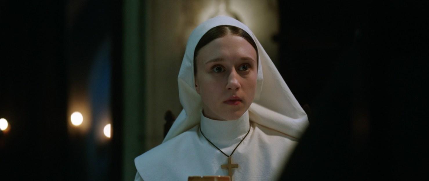 Filtran 'pack' de Taissa Farmiga, protagonista de La Monja