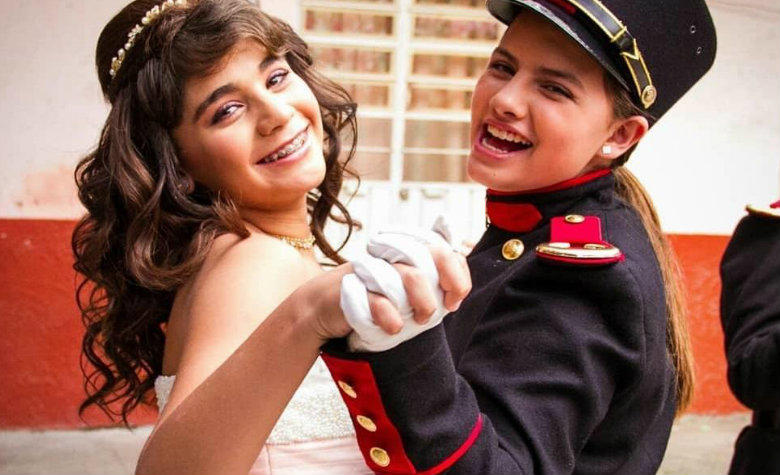 Quinceañera trans aparce por primera vez en programa de TV abierta en México [FOTOS]