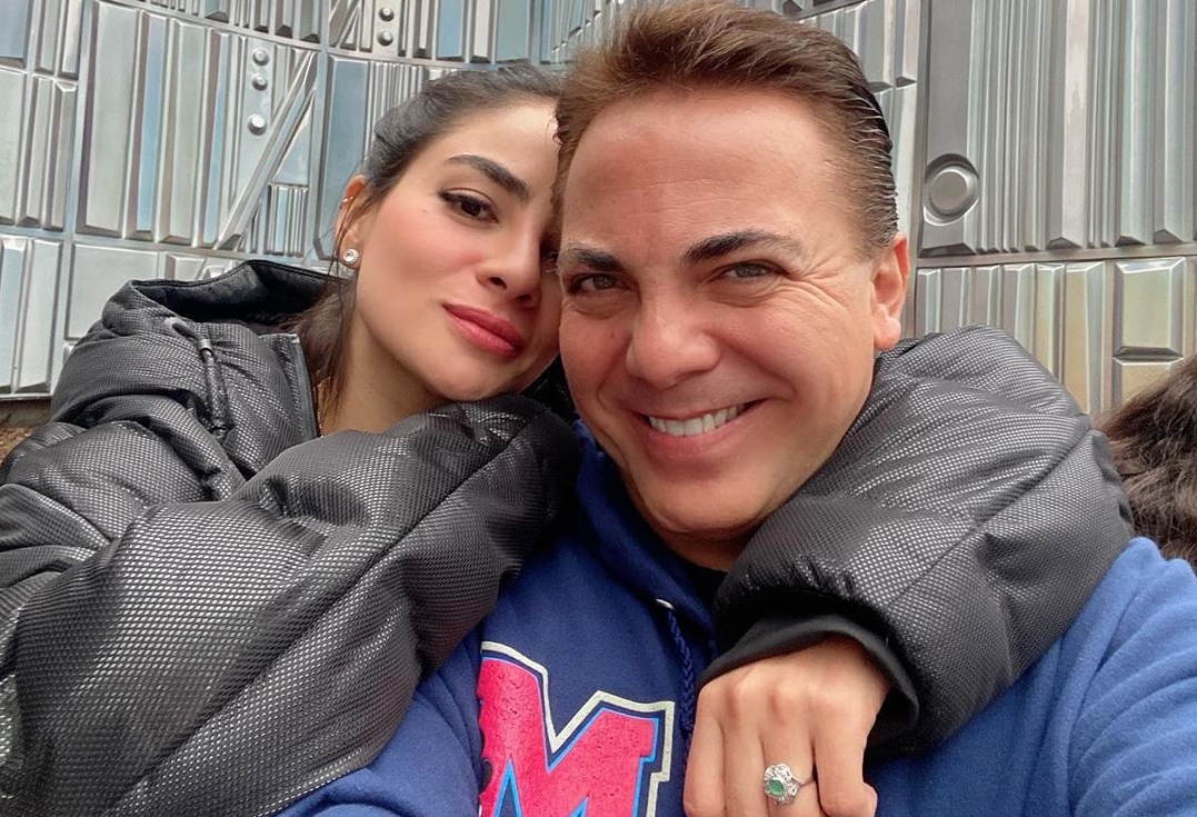 'Él engañó a las dos', dice supuesta amante de Cristian Castro