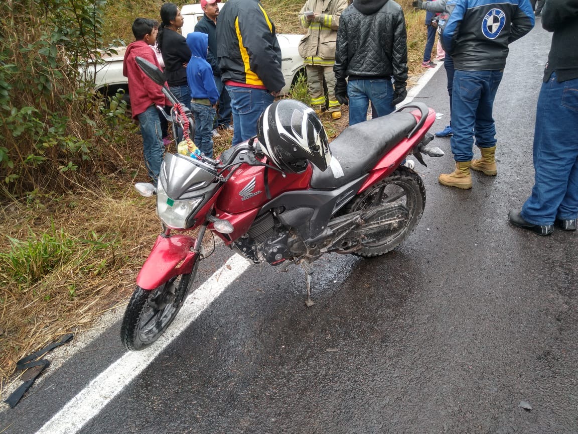 Aparatoso accidente en Talpa de Allende