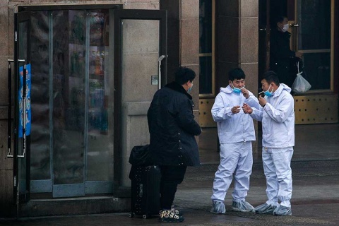Cancelan su fiesta por Coronavirus, él amenaza con suicidarse