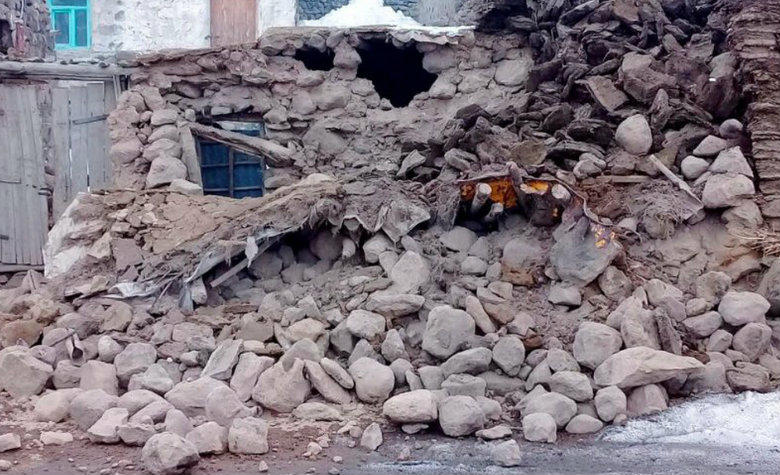 Sismo de magnitud 5.7 deja 9 muertos