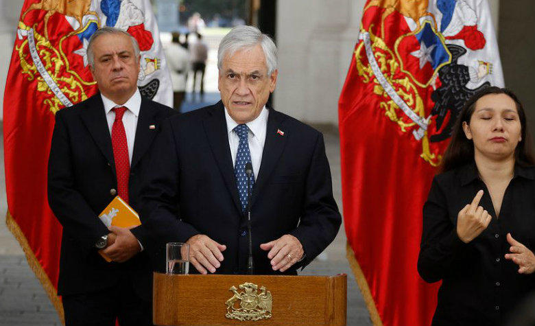 Chile entra en fase 4 por Covid-19, anuncia cierre de sus fronteras