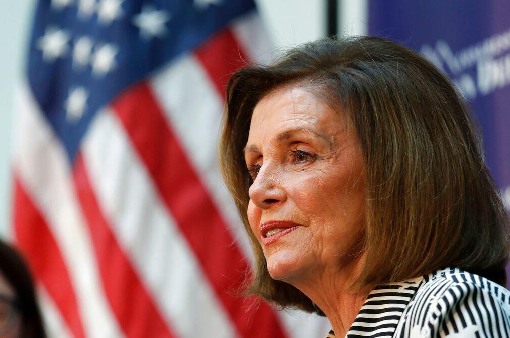 Negativa de Trump sobre caso Ucrania puede agregarle más cargos: Pelosi