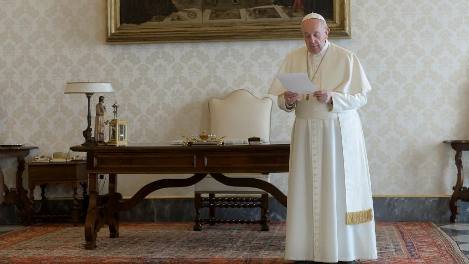 Sacerdote que vive en residencia del Papa da positivo a COVID-19