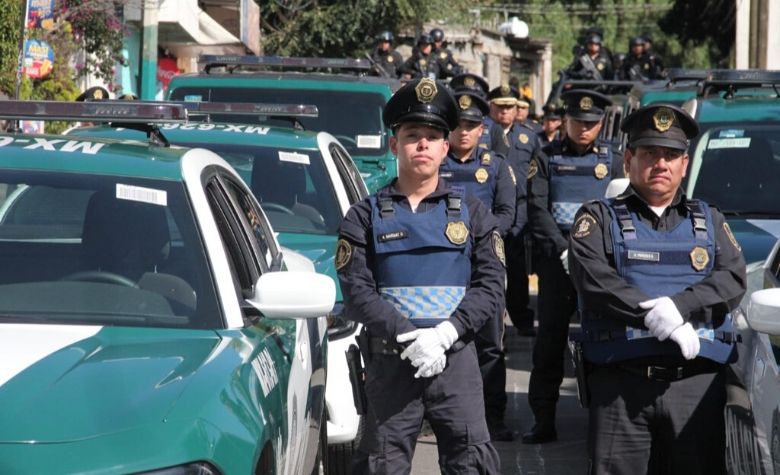 Jóvenes ingieren cloro para 'prevenir' COVID-19 en México; los hospitalizan