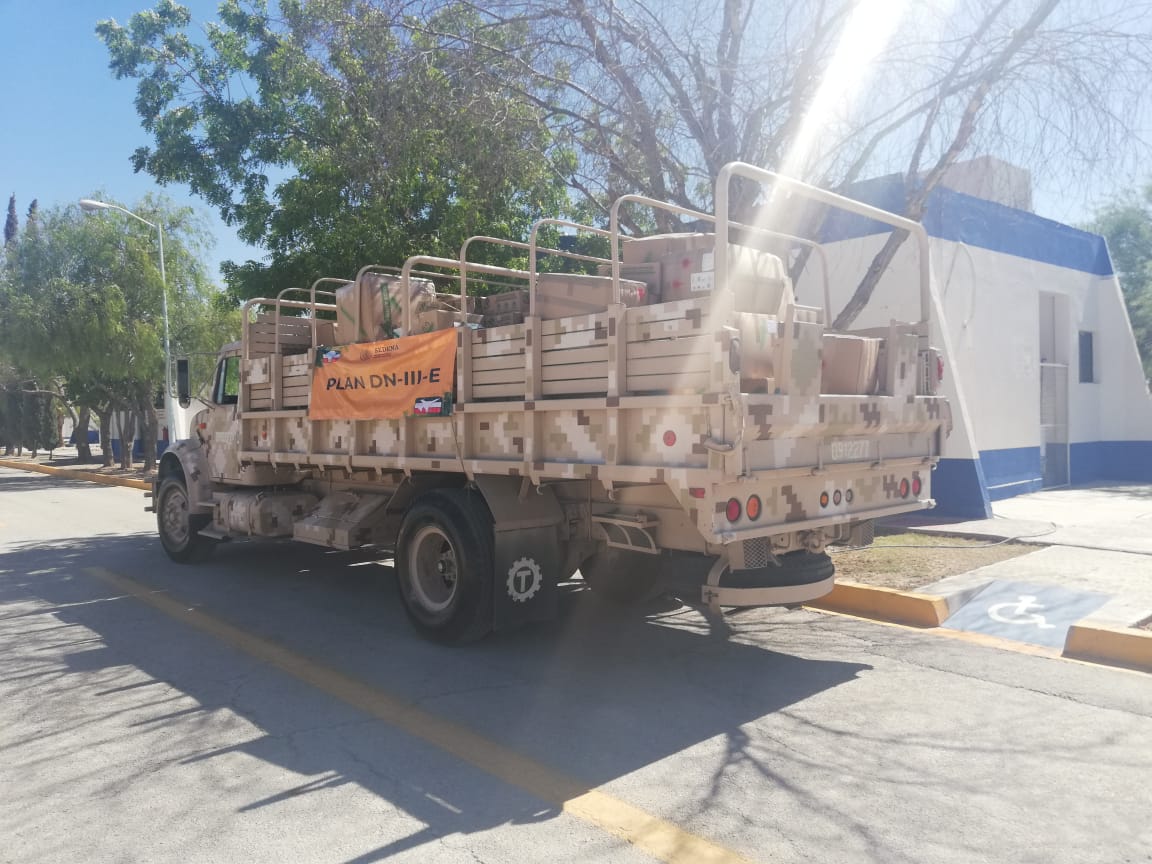 Avión militar llega a Torreón con insumos médicos para combatir el Covid-19 (VIDEO)