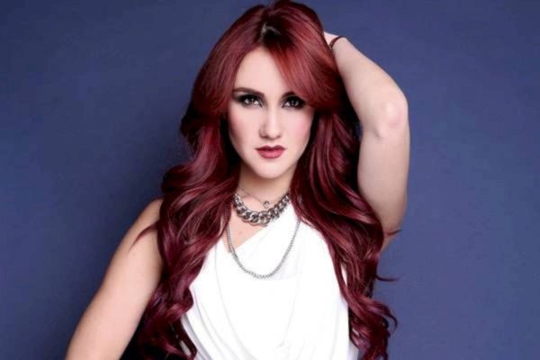 Dulce María tiene pavor de regresar a los foros de televisión