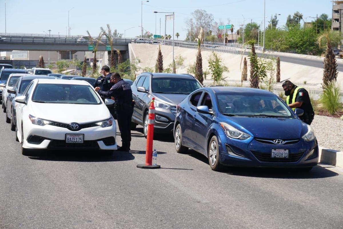 Mexicali instala filtros sanitarios en frontera con EU y Sonora