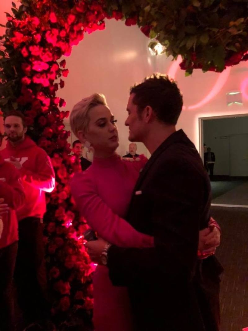 Katy Perry revela cómo se siente Orlando Bloom por ser papá de una niña