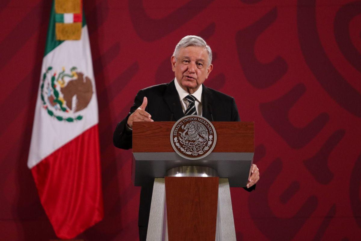 “Es conmigo, no con mi familia”, AMLO defiende a Beatriz Gutiérrez Müller de críticas