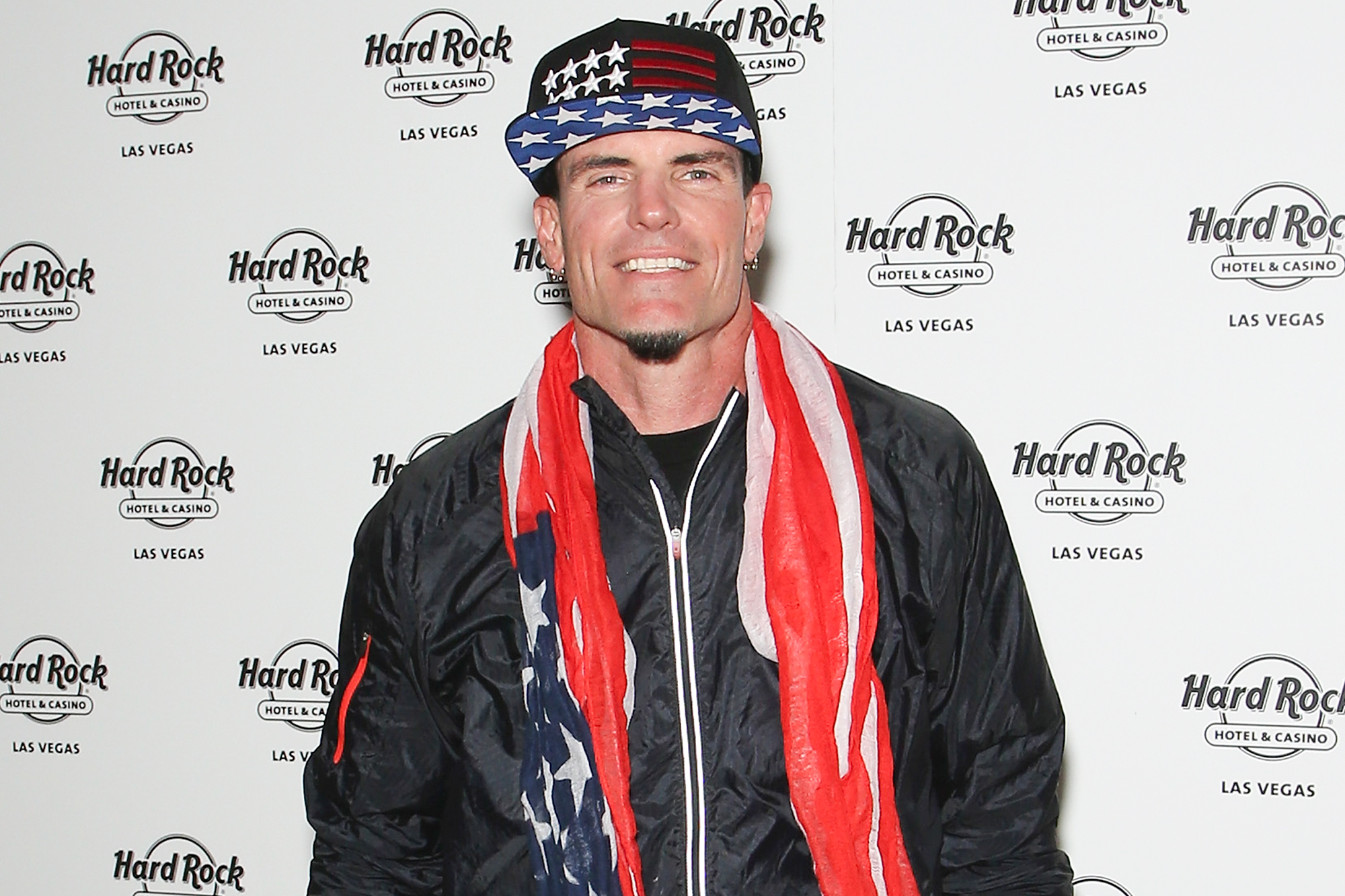 Vanilla Ice quiere dar un concierto en vivo el 4 de julio