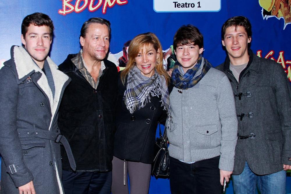 Se llama Diego Banquells Le quita Alfredo Adame su apellido a uno de