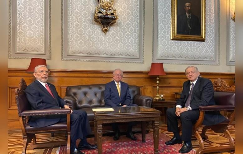 AMLO confirma salida de Javier Jiménez Epriú de la STC
