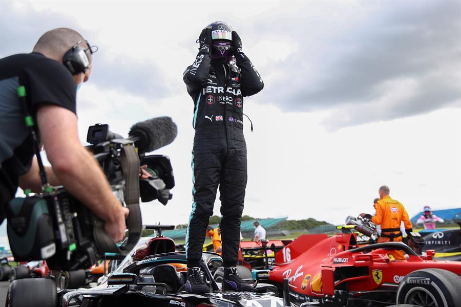 Lewis Hamilton se lleva el GP de Gran Bretaña