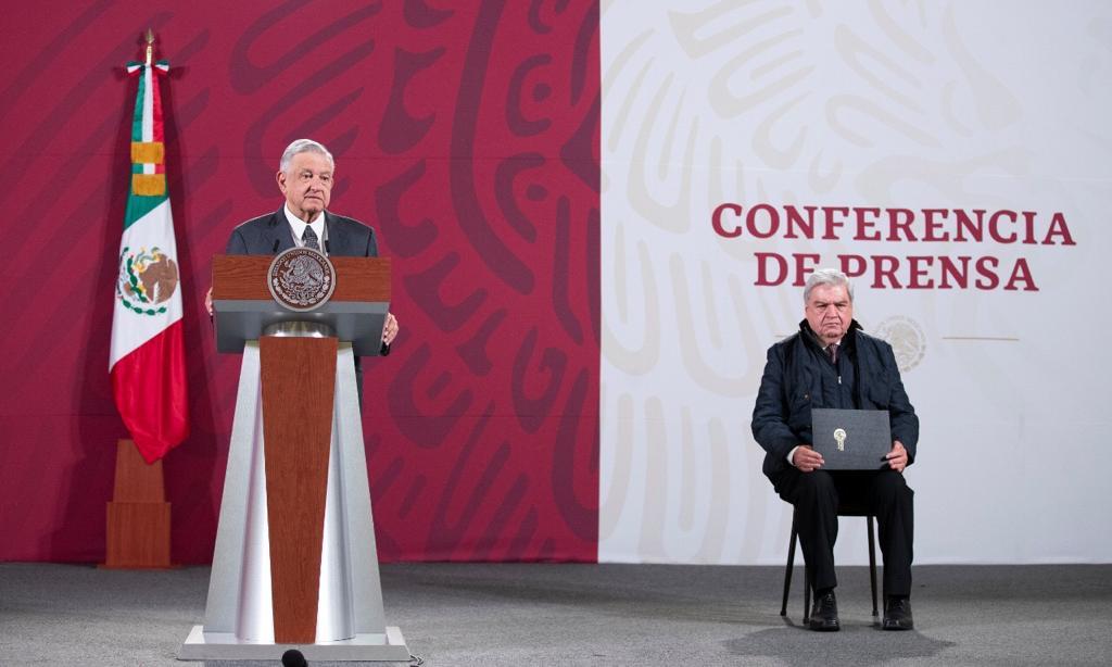 AMLO pide a funcionarios realizar homenaje a víctimas de COVID-19