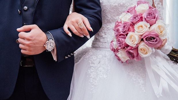 Por boda, novio da positivo a covid-19; alertan de contagios a 200 invitados