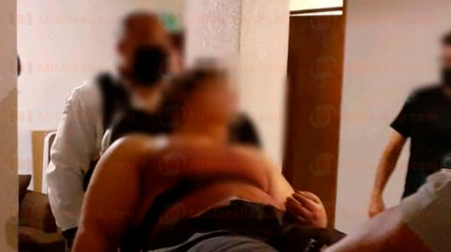 Maestra en Morelia intenta quitarse la vida por estrés causado por clases en línea 