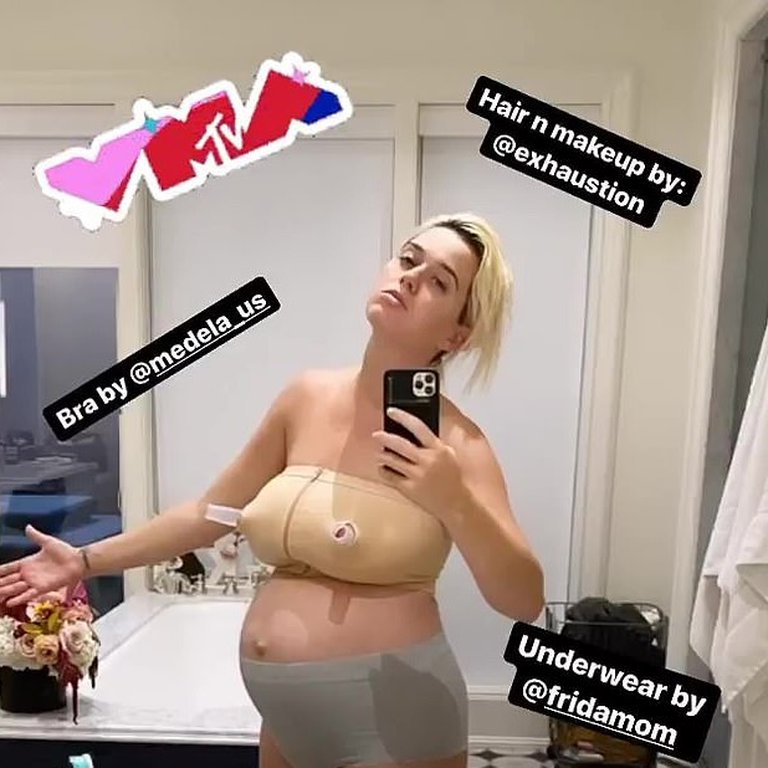 A cuatro días de haber dado a luz, Katy Perry mostró su figura postparto