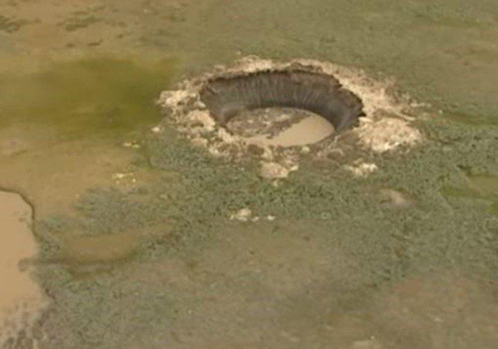 Aparece nueva "puerta del infierno": en Rusia se crea gigante grater que voló la tierra