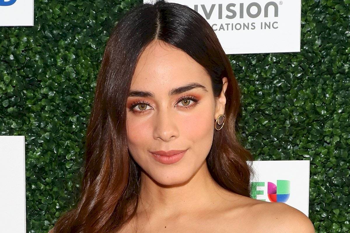 Ella es Bárbara Arredondo, la GUAPA NOVIA de la actriz Esmeralda