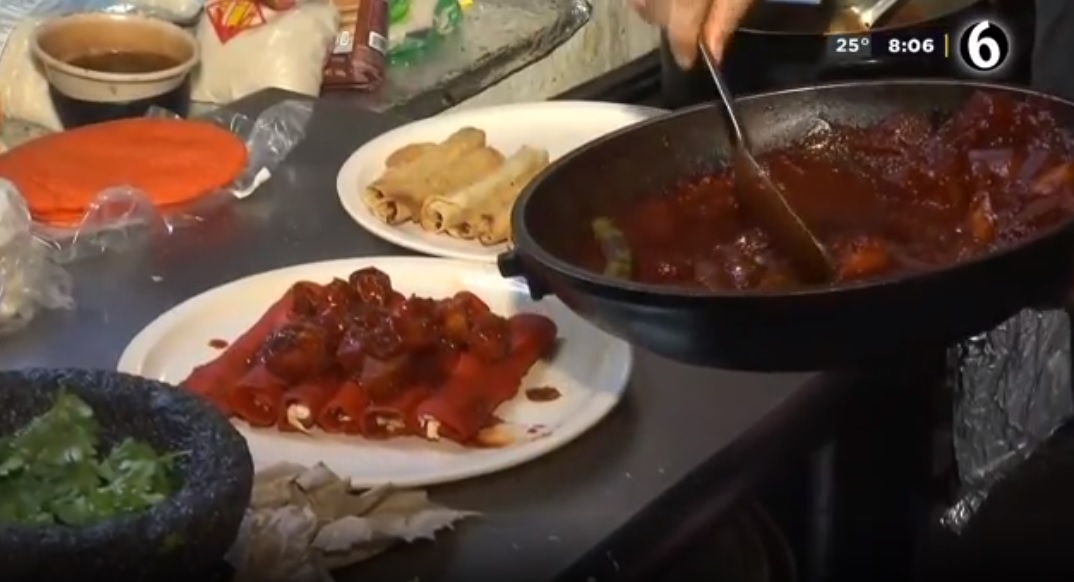 Aprende a preparar unos ricas enchiladas verdes fit (VIDEO