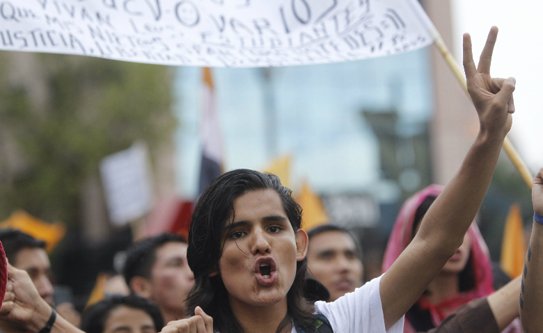Asamblea quita de pliego petitorio destitución de Graue
