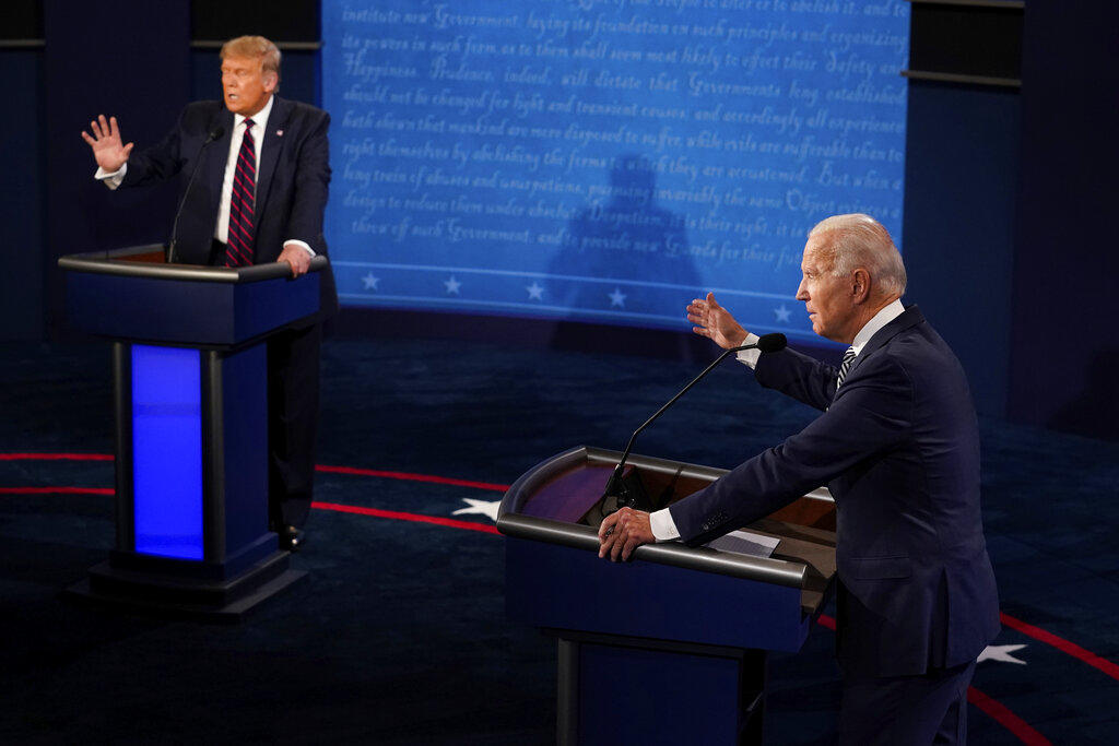 Biden dice aceptará debate con Trump si médicos lo aprueban