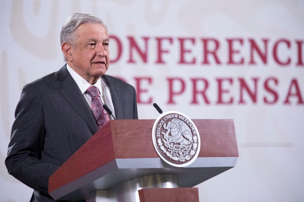 AMLO alista informe sobre beneficiarios de fideicomisos; advierte denuncias