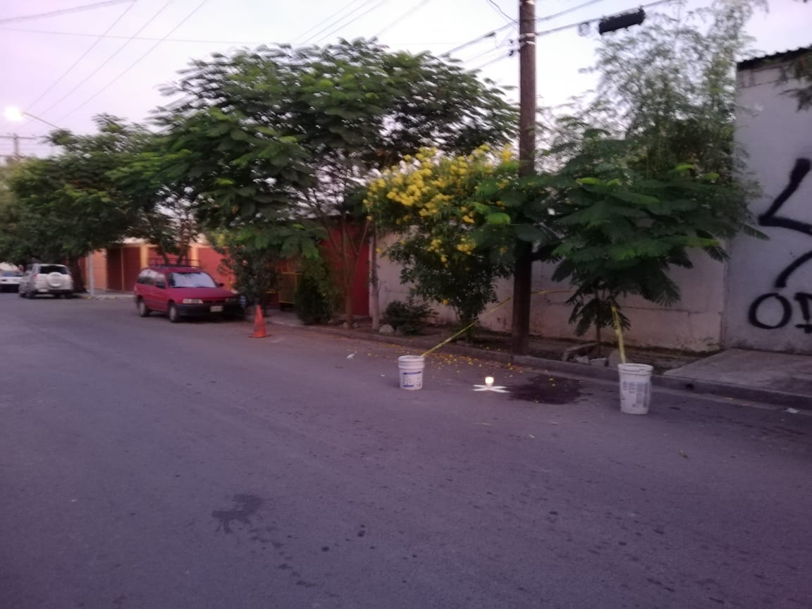 Asesinan a mujer de una puñalada en la colonia Moderna 