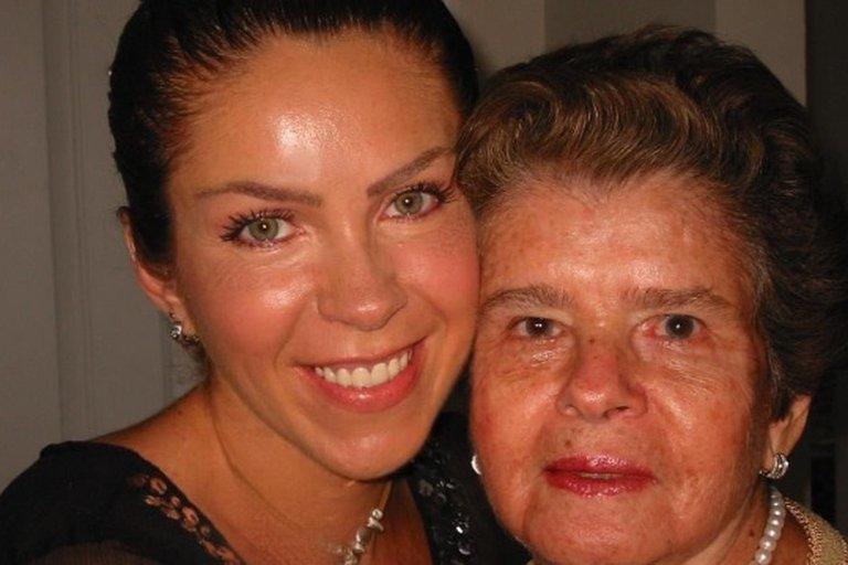 Rocío Sánchez Azuara: Hace un año falleció su hija, hoy llora la muerte de su madre