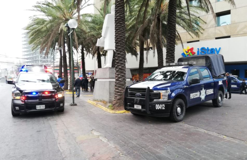 Telediario noticia Muere una mujer en cajón de estacionamiento en el Centro de Monterrey  