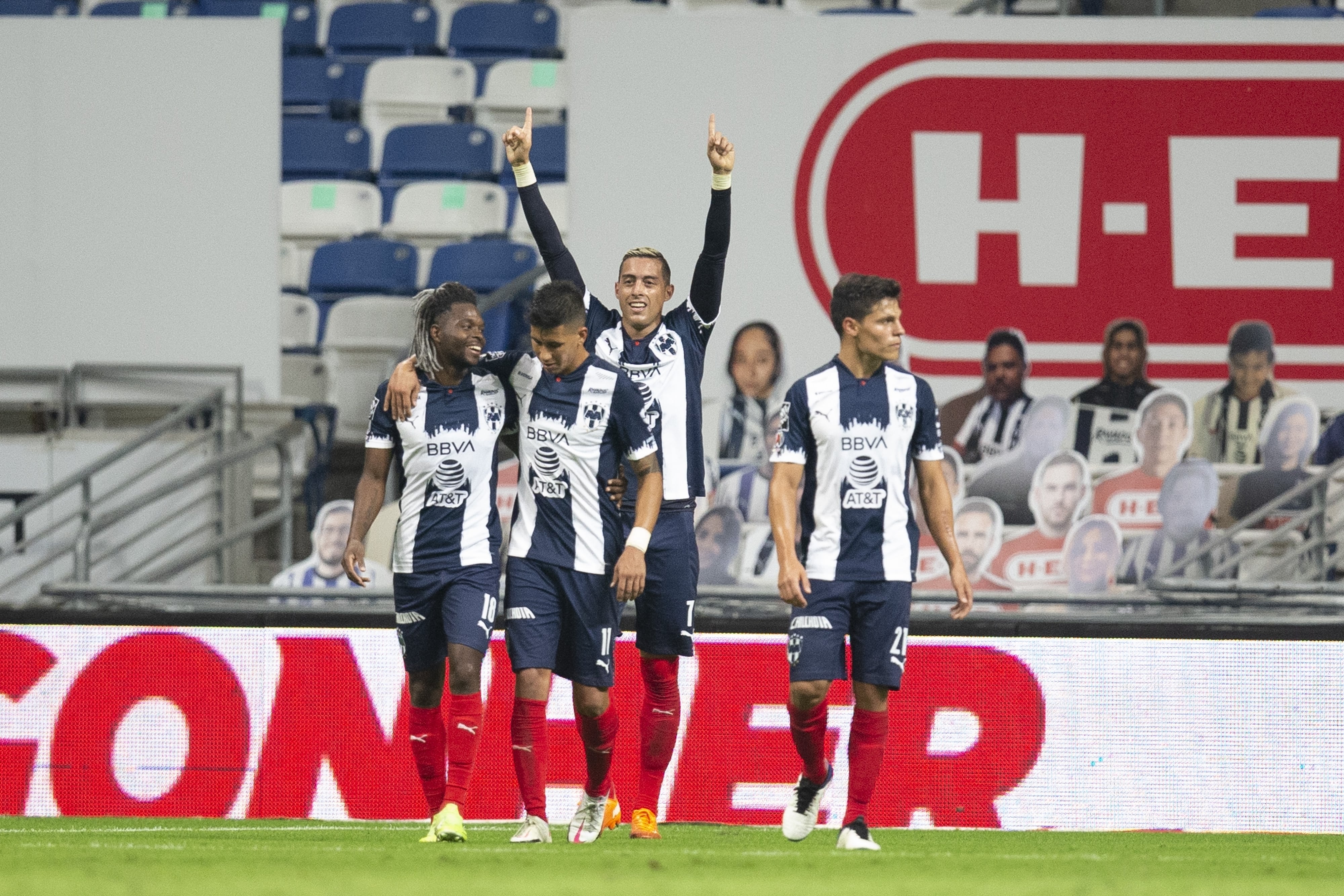 Monterrey gana y pelea Liguilla directa