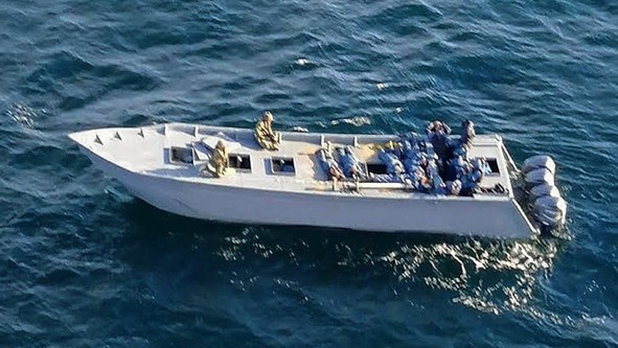 Narcos dominan el mar... las rutas de la droga desde Colombia a México

 
