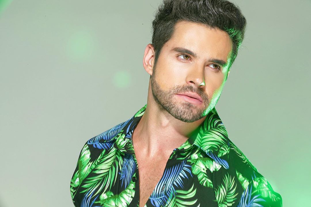 Arrestan al actor Eleazar Gómez por agredir a su novia