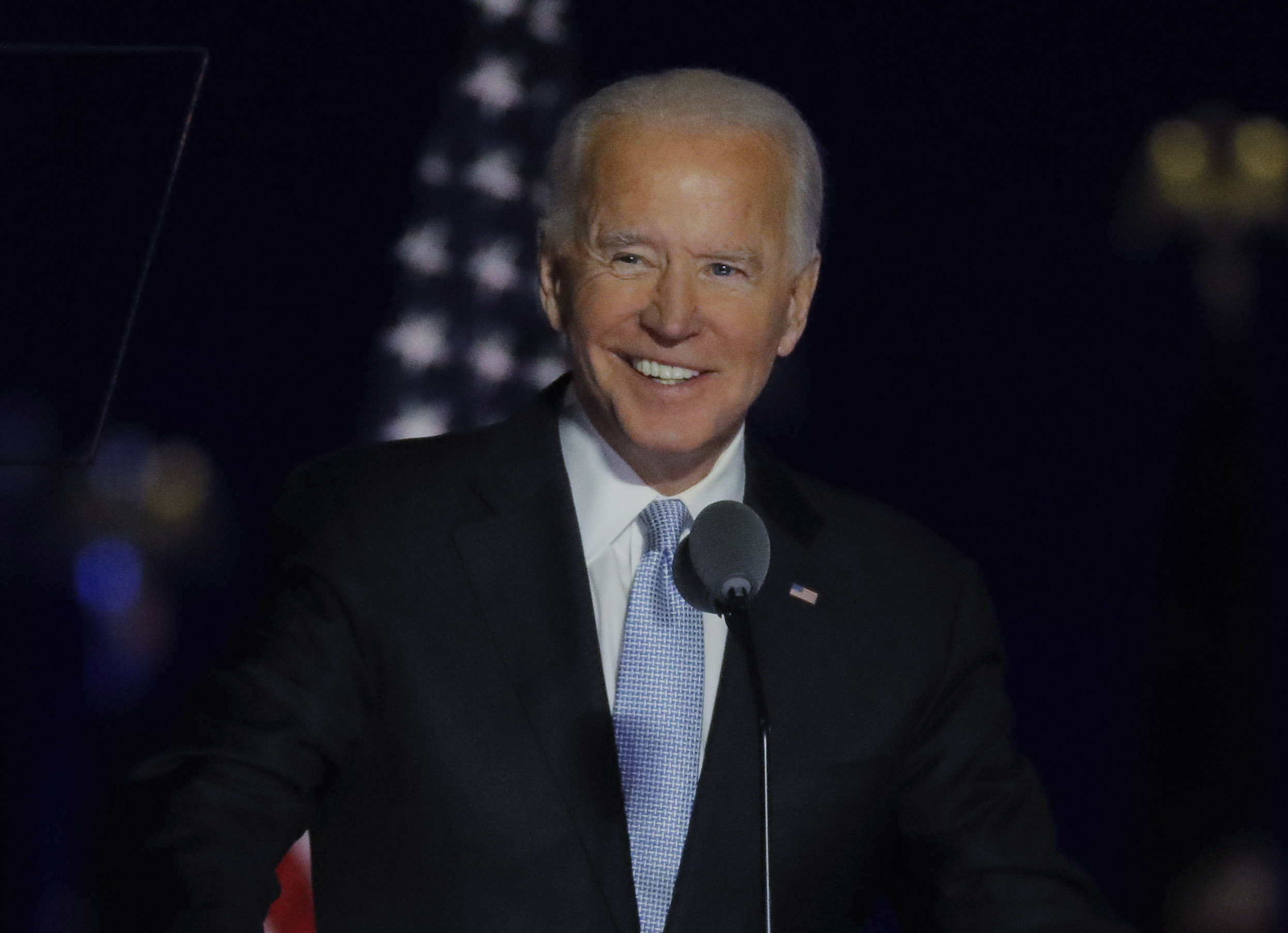 Equipo de Biden insta a una agencia federal de EU a aprobar la transición oficial 