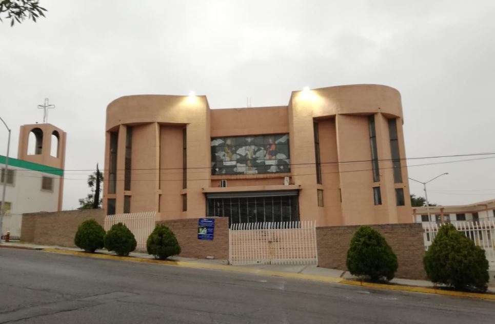 Asaltan en la puerta de una iglesia a asistentes a misa en Monterrey  